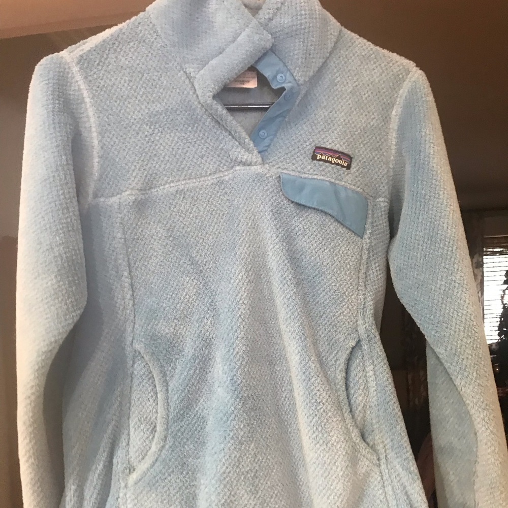 Patagonia light blue xs